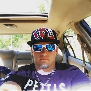 Meet your Posher, Josh